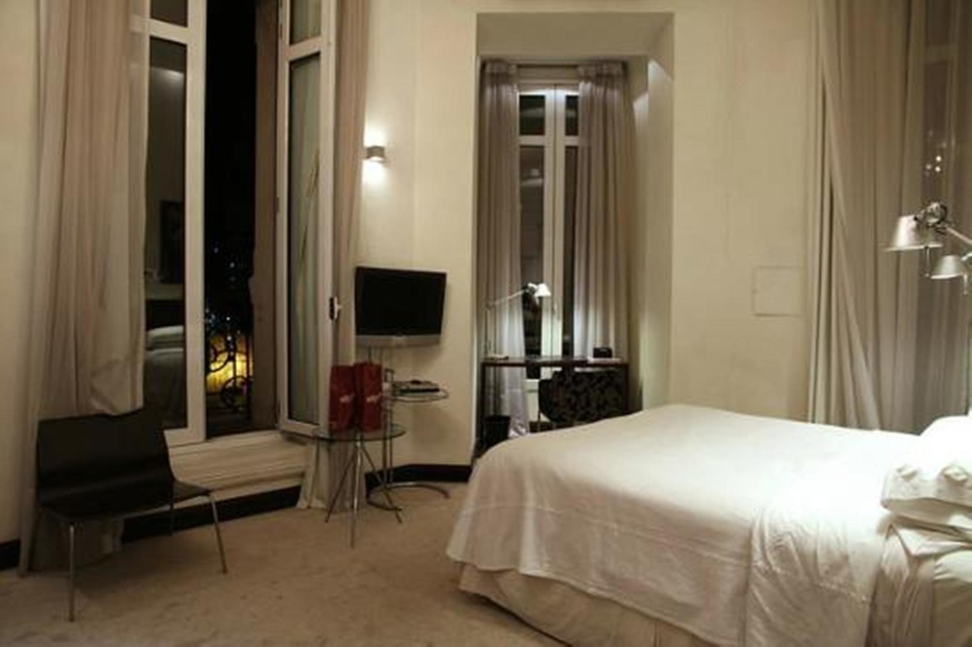 Plaza Fuerte Hotel Монтевидео Екстериор снимка